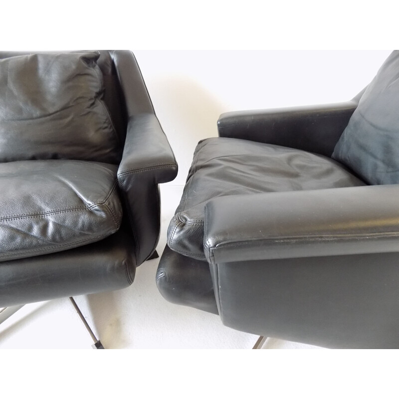  Set of 2 vintage black leather armchairs by Werner Langenfeld 1960s