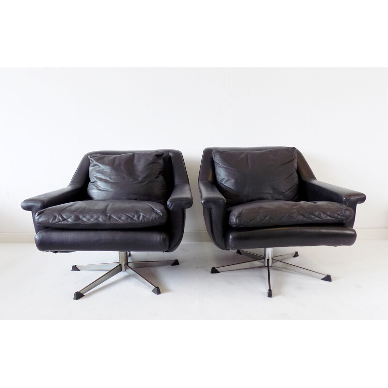  Set of 2 vintage black leather armchairs by Werner Langenfeld 1960s