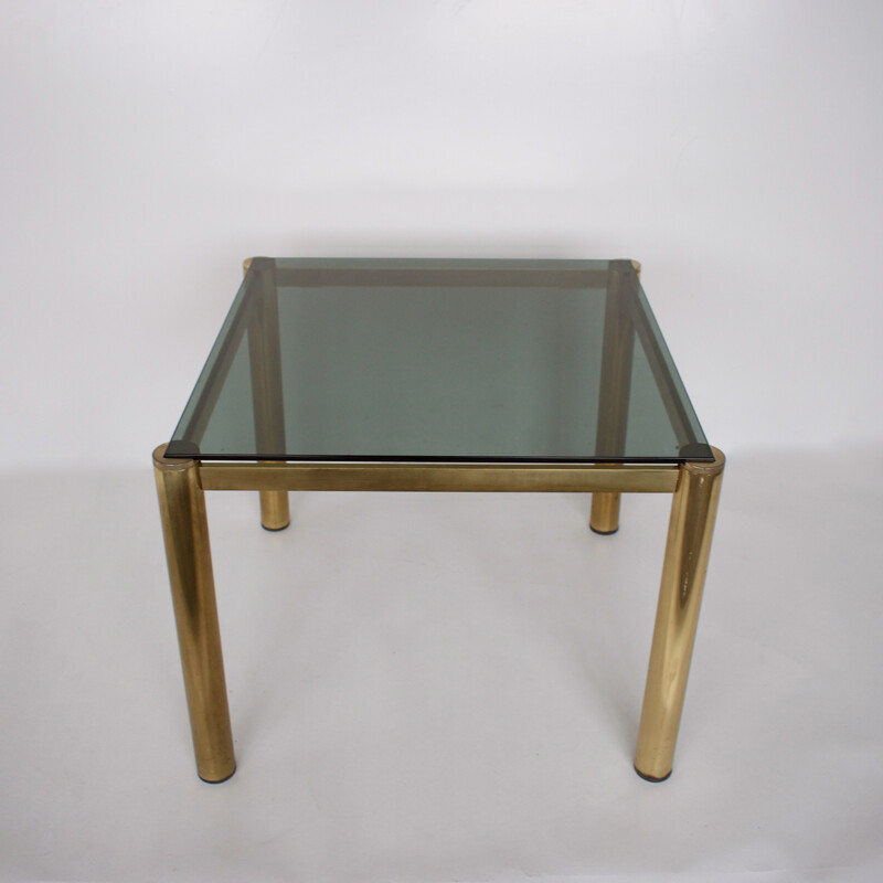 Table basse vintage carré verre fumé et laiton, 1980