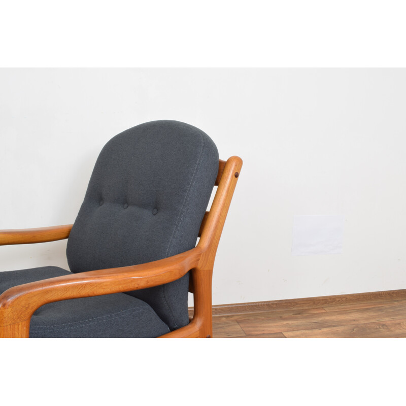 Fauteuil vintage en teck de Dyrlund Danemark 1970