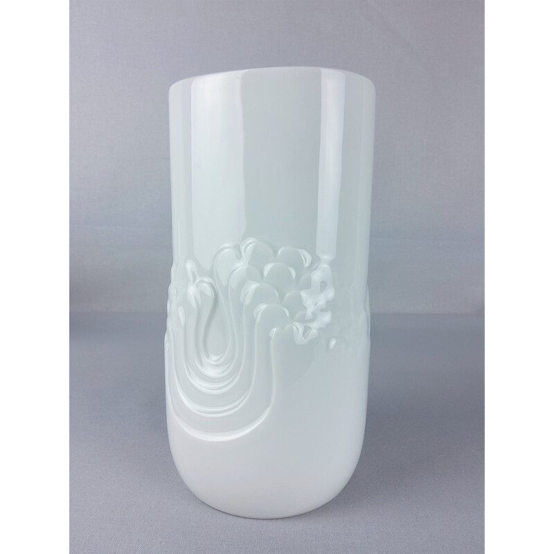 Vintage white porcelain vase by Tapio Wikkala for Thomas, 1970