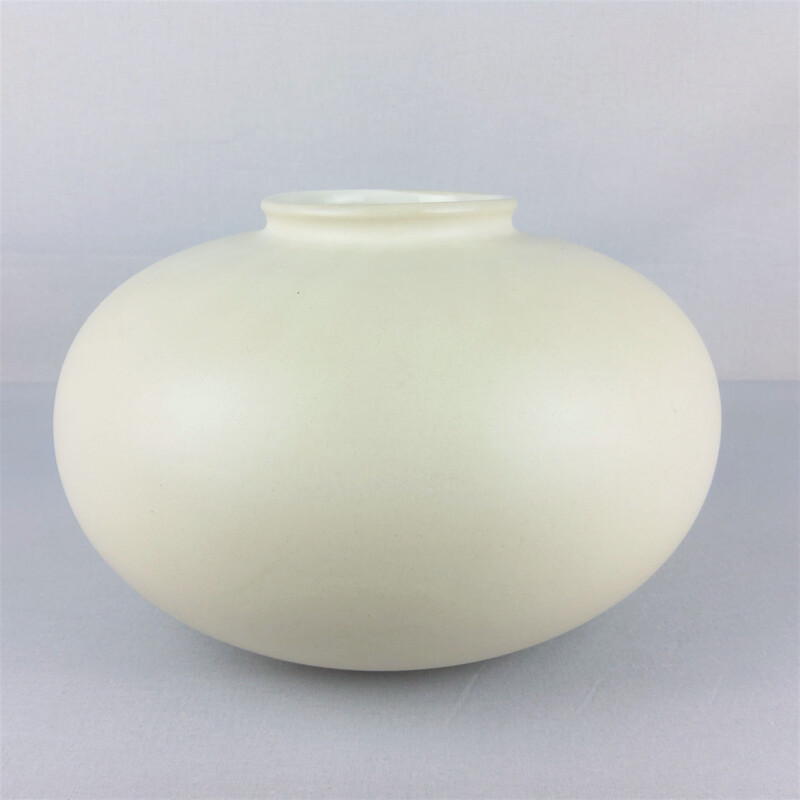 Jarrón vintage de cerámica blanca, 1960