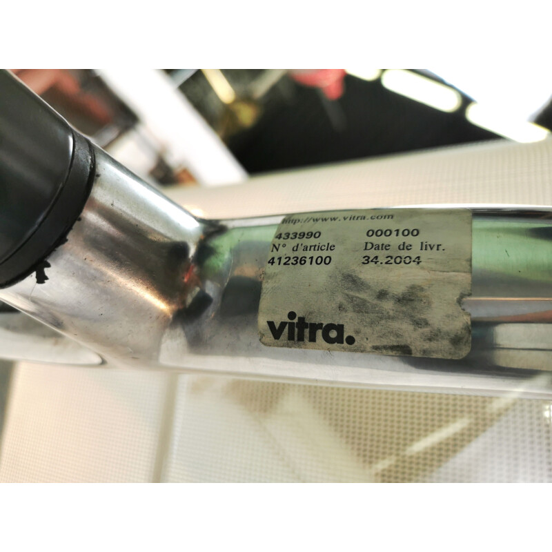 EA107 Cadeirão Vintage Eames para Vitra