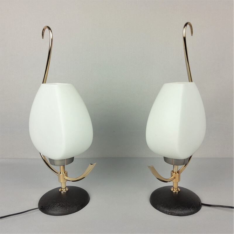 Paar vintage opaline en messing lampen, 1960