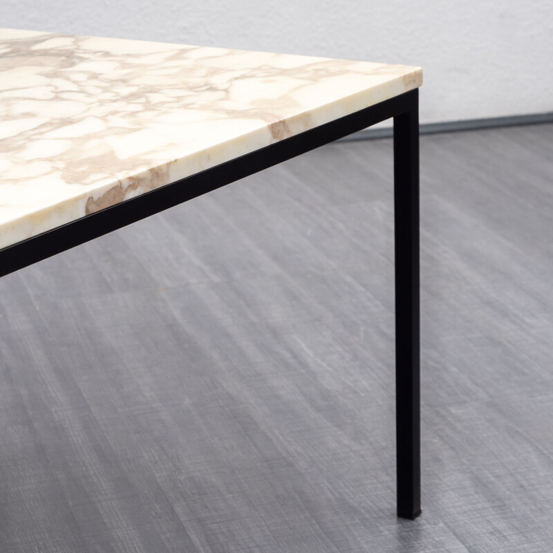 Table basse vintage minimaliste en marbre 1960