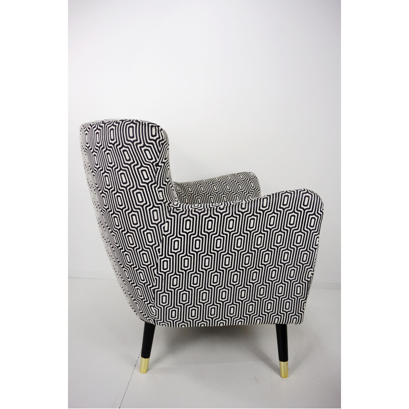 Vintage armchair in fabric and wood Italian style