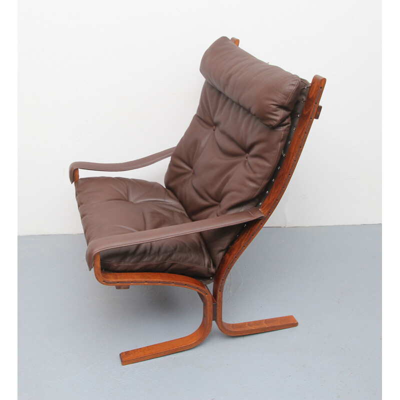 Fauteuil Siesta vintage cuir brun foncé 1970