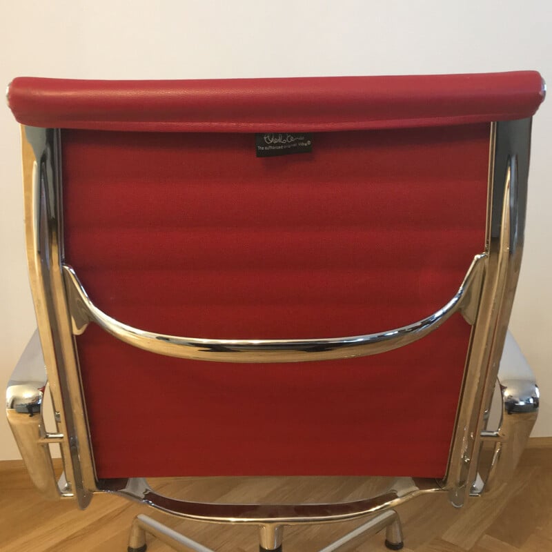 Vintage aluminium chair 1958s