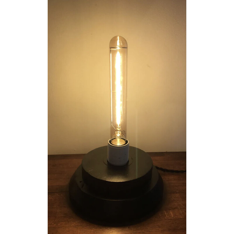 Lampada da tavolo vintage a lampadina su base di legno 1970
