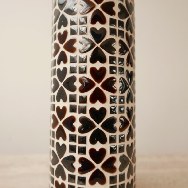 Candeeiro de mesa de cerâmica e latão em mosaico vintage, Suécia 1960