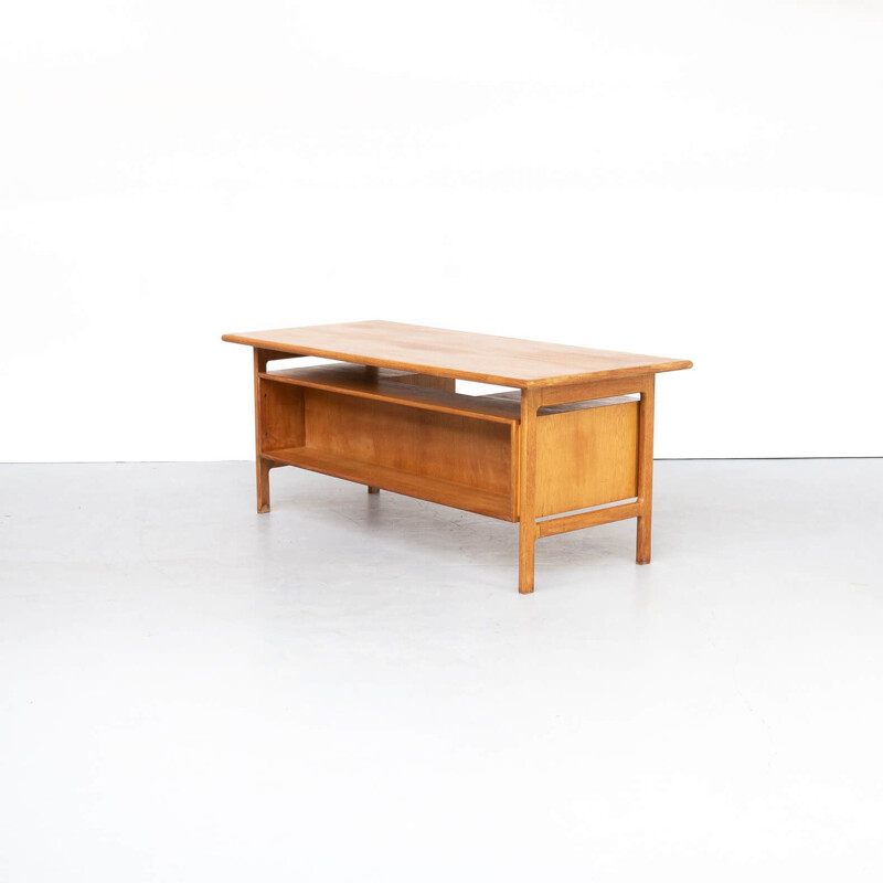 Vintage oak desk for GV Mobler