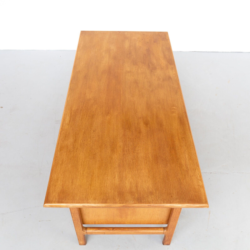 Vintage oak desk for GV Mobler