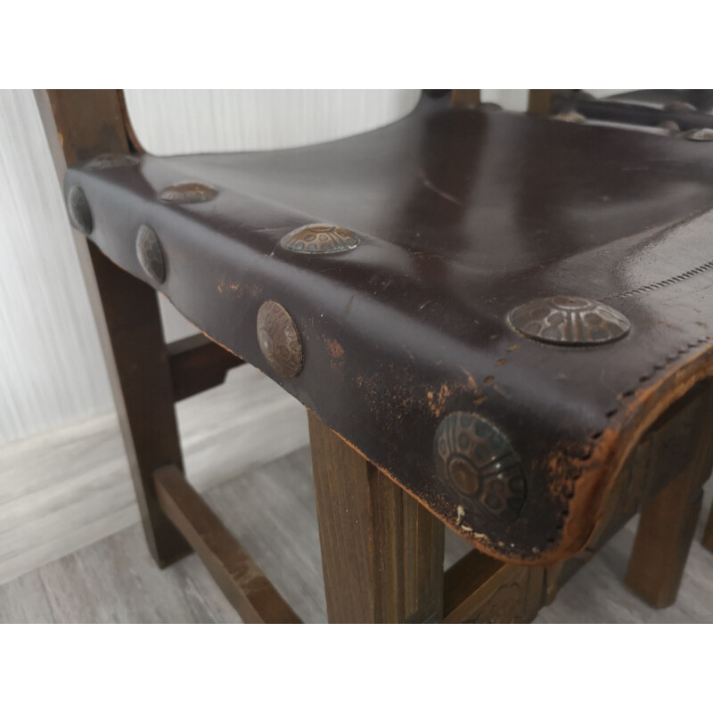 Vintage knight's chair in solid walnut leather throne