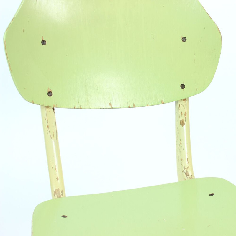 Chaise vintage par Ton en vert citron et crème Tchécoslovaquie 1960
