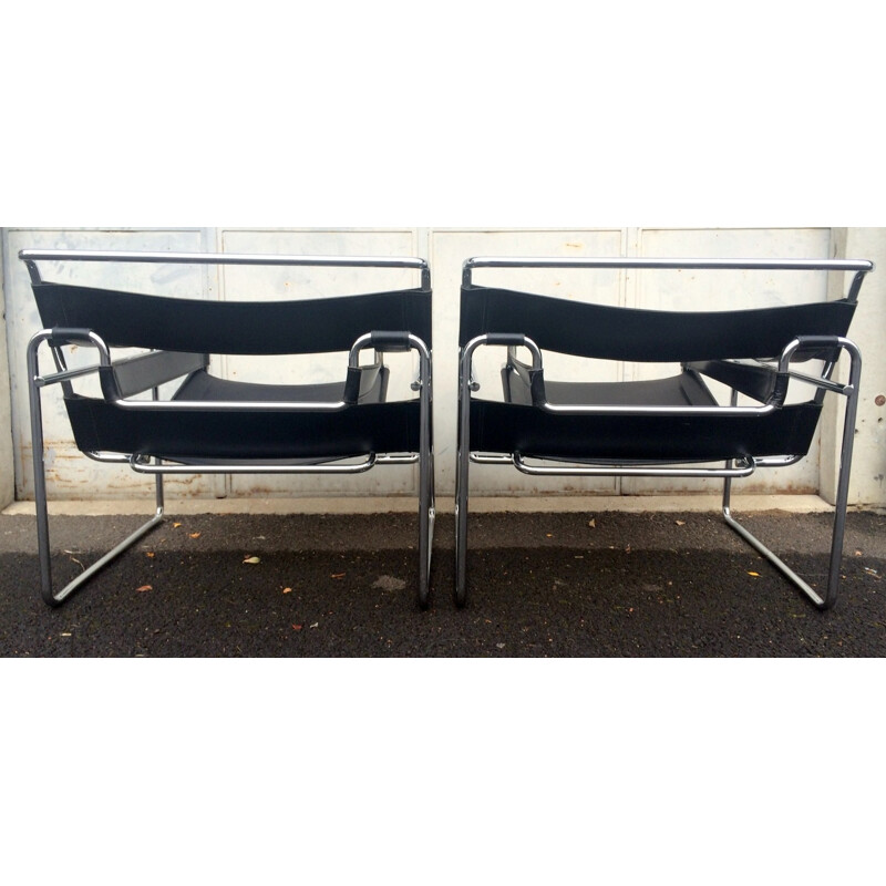 Pair of Wassily armchairs, Marcel BREUER - 1970s