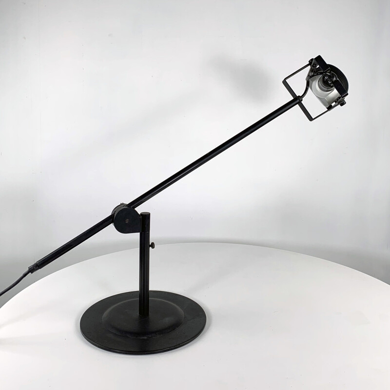 Lampe de bureau vintage  noire par Ernesto Gismondi pour Artemide 1970