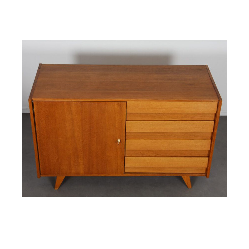 Commode vintage en bois par Jiri Jiroutek 1960