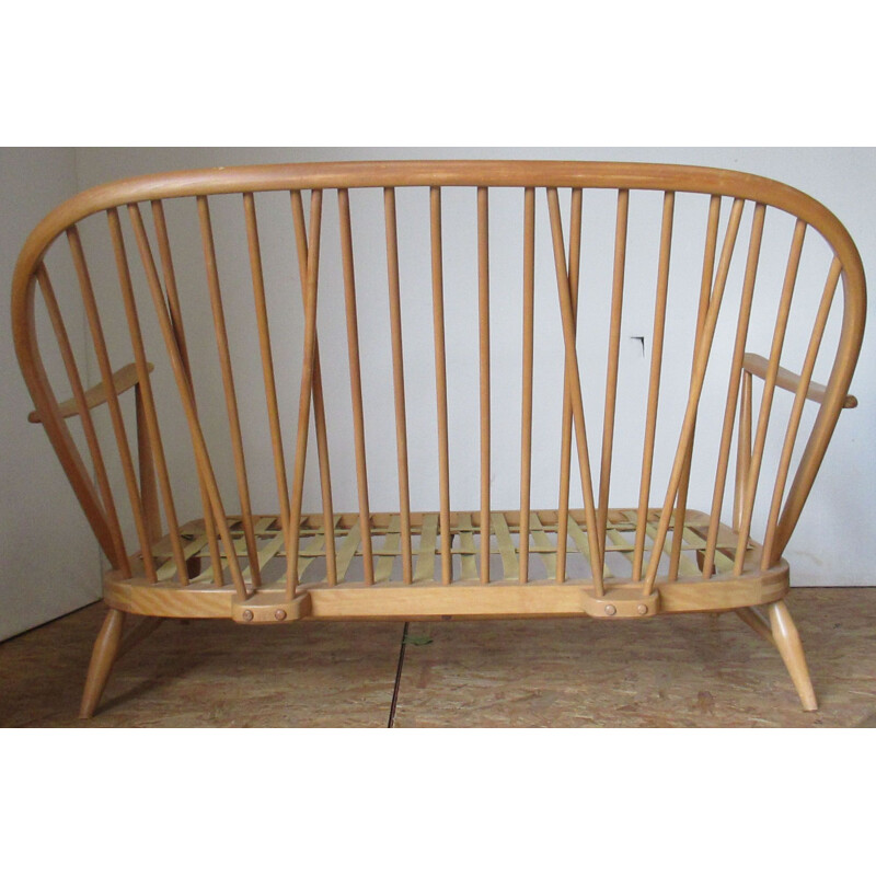 Sofá vintage Ercol de madera de haya 1960