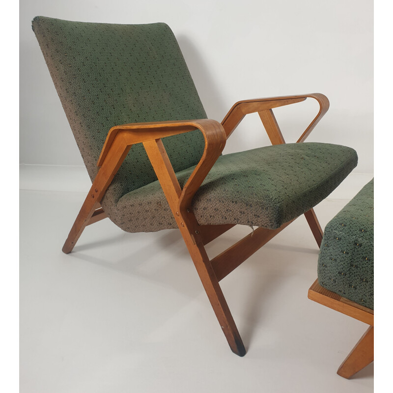 Ensemble de fauteuil et pouf vintage de Francis Jirák pour Tatra Furniture 1960