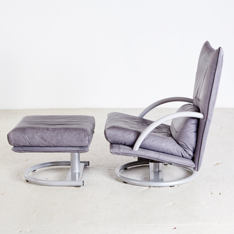 Paire de fauteuil longue et pouf vintage en cuir gris par Rolf Benz 1990