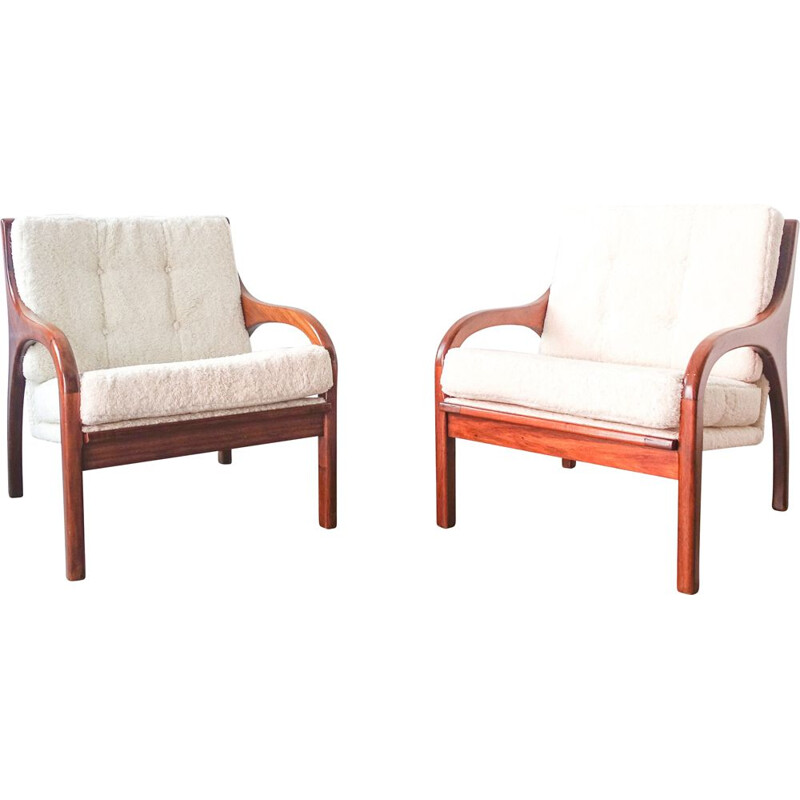 Pair of vintage armchairs by José Cruz de Carvalho for Altamira 1960s