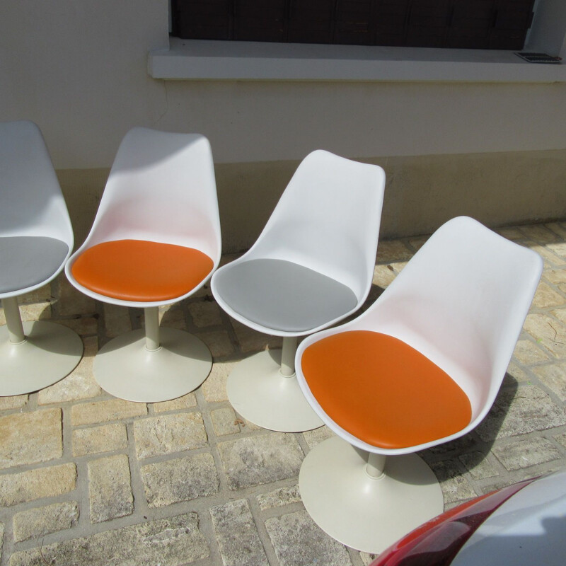 Set of 4 vintage tulip swivel chairs 1950s