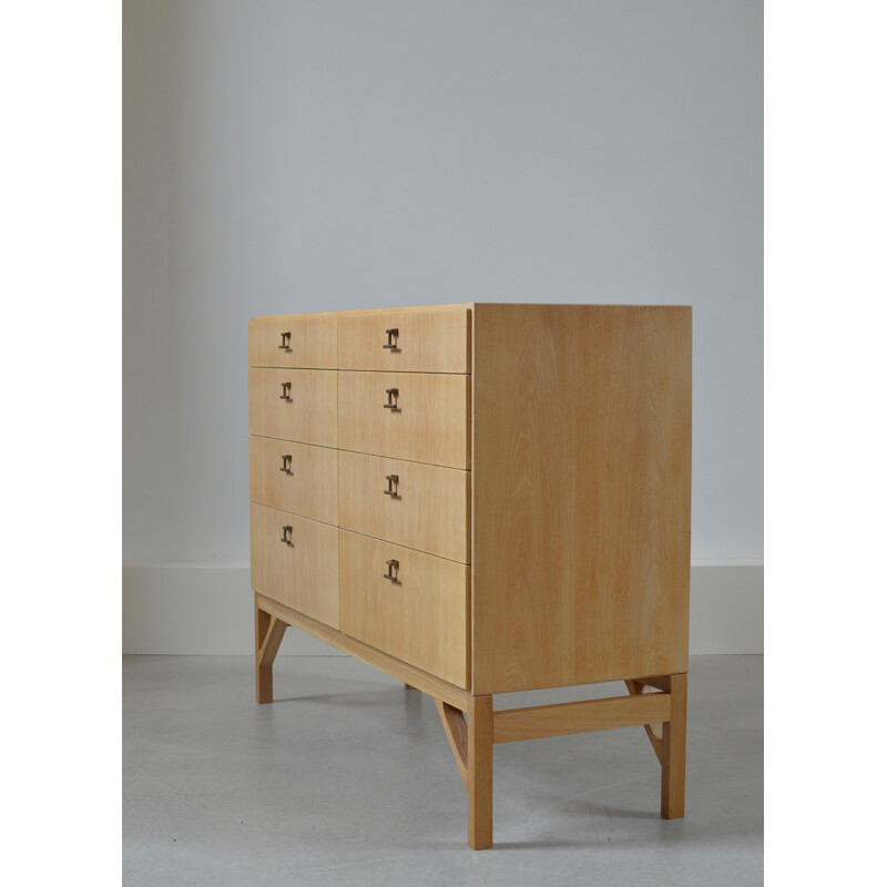 Mid-century CM Madsen chest of drawers in oak and brass, Borge MOGENSEN - 1950s
