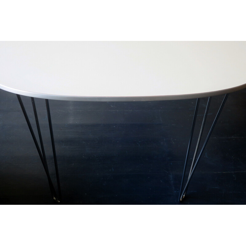 Vintage table with pin legs, Denmark 1970