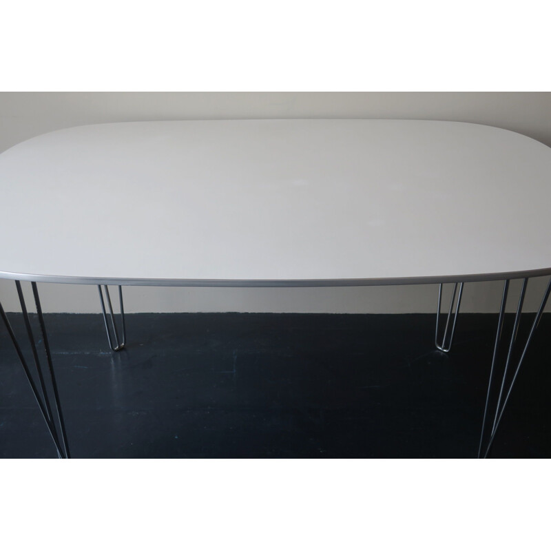 Vintage table with pin legs, Denmark 1970