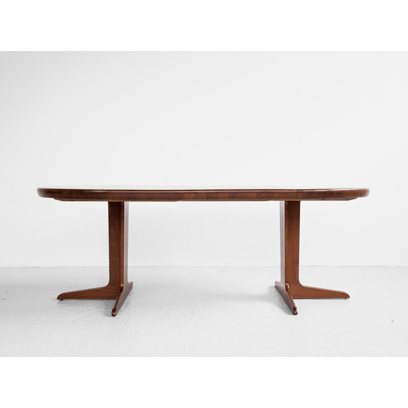 Vintage round teak table by VV Møbler, Denmark 1960