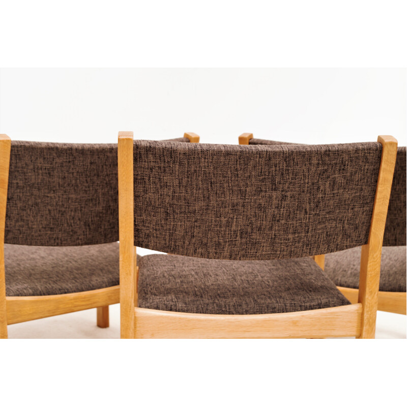 Vintage solid oak armchairs by Hans J. Wegner