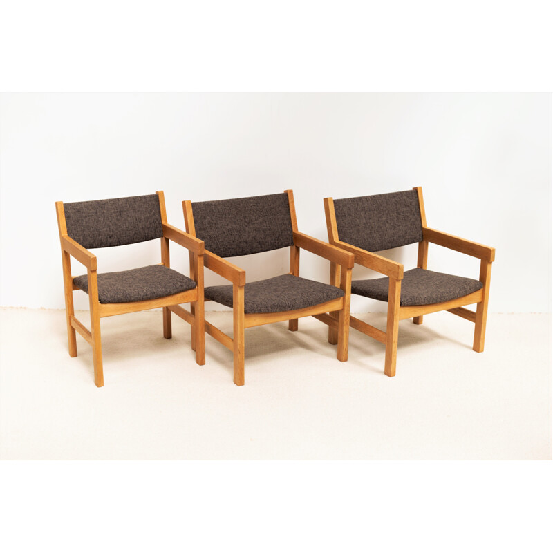 Vintage massief eiken armstoelen van Hans J. Wegner