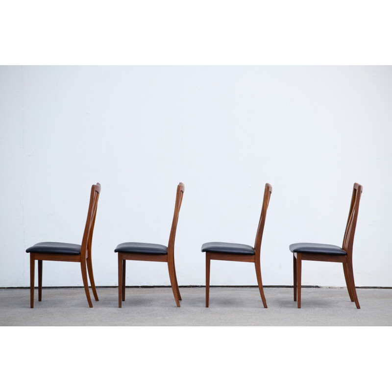 Set of 4 vintage chairs scandinavian GPLAN