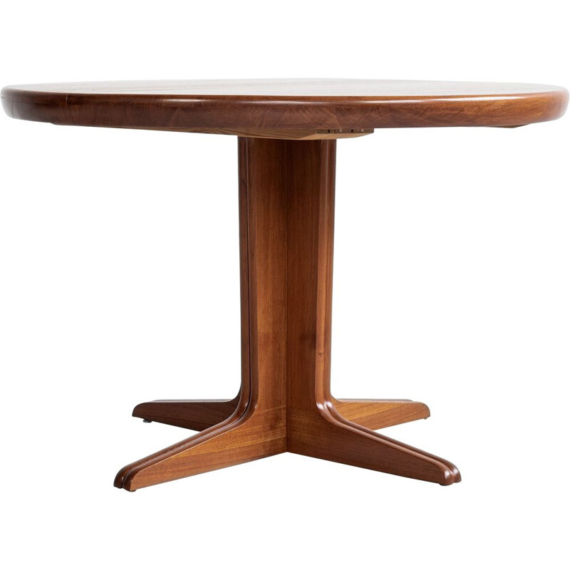 Vintage round teak table by VV Møbler, Denmark 1960