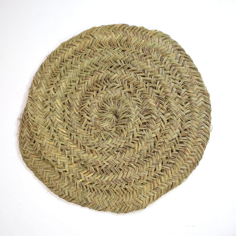 Tapis vintage rond en fibre naturelle tressée