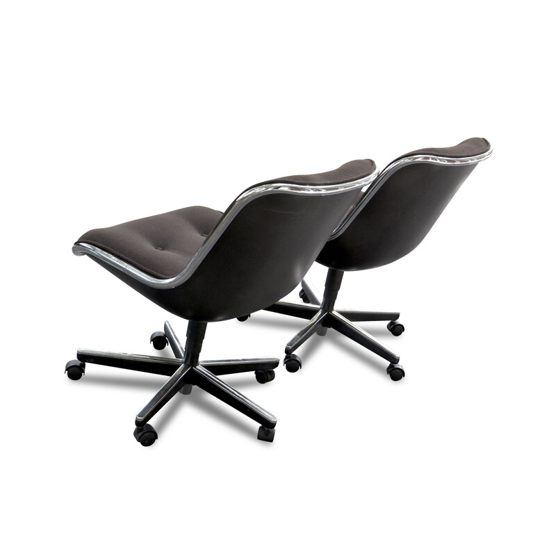 Paire de fauteuils vintage noirs de Charles Pollock 