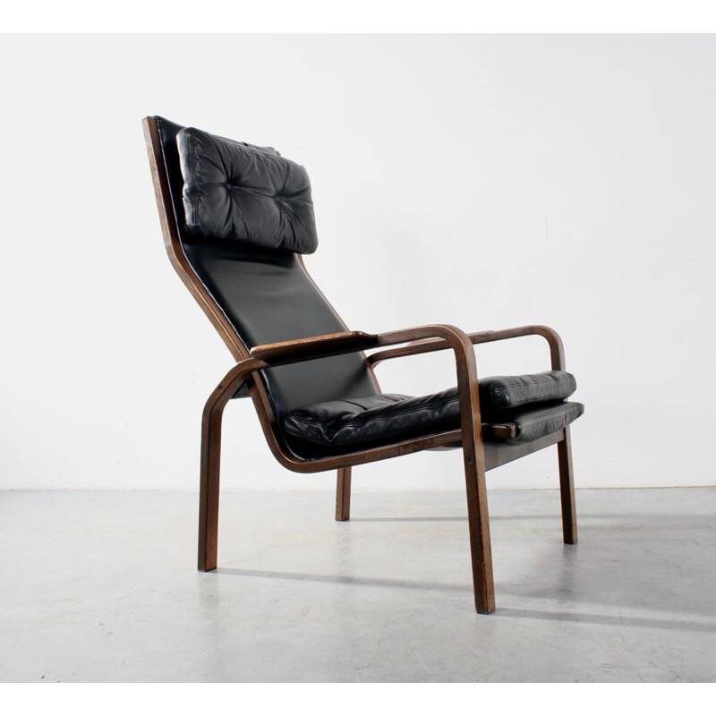 Pair of Swedese armchairs in black leather, Yngve EKSTROM - 1960s
