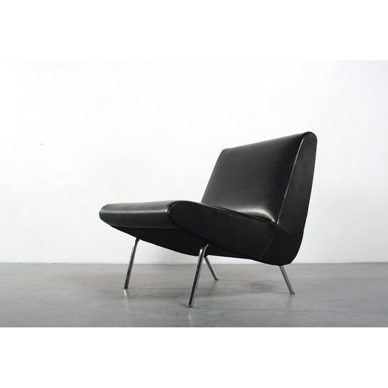 Mid-Century armchair in black leatherette - 1960s