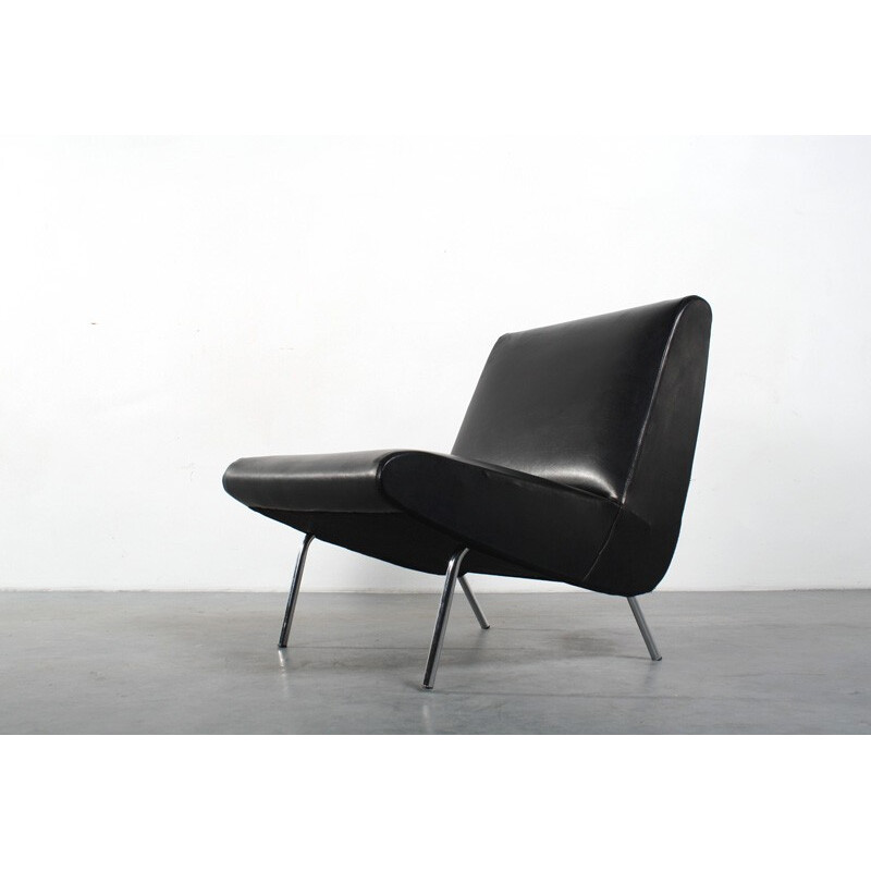 Sillón vintage de cuero artificial negro - 1960