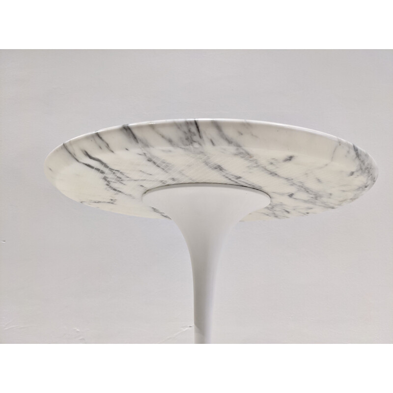 Table d'appoint vintage de Eero Saarinen pour Knoll