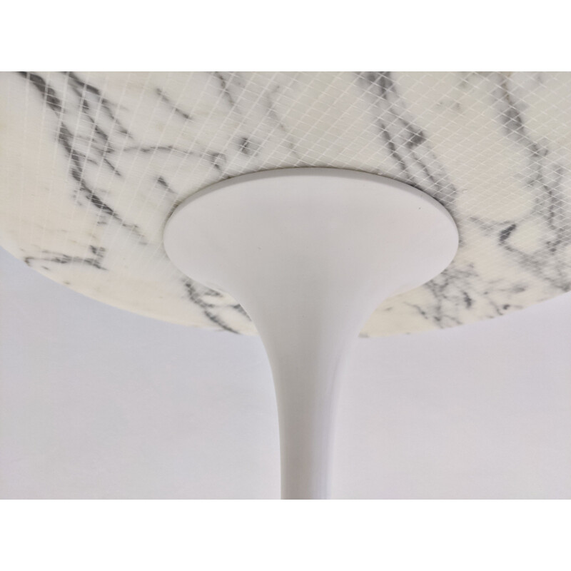 Table d'appoint vintage de Eero Saarinen pour Knoll