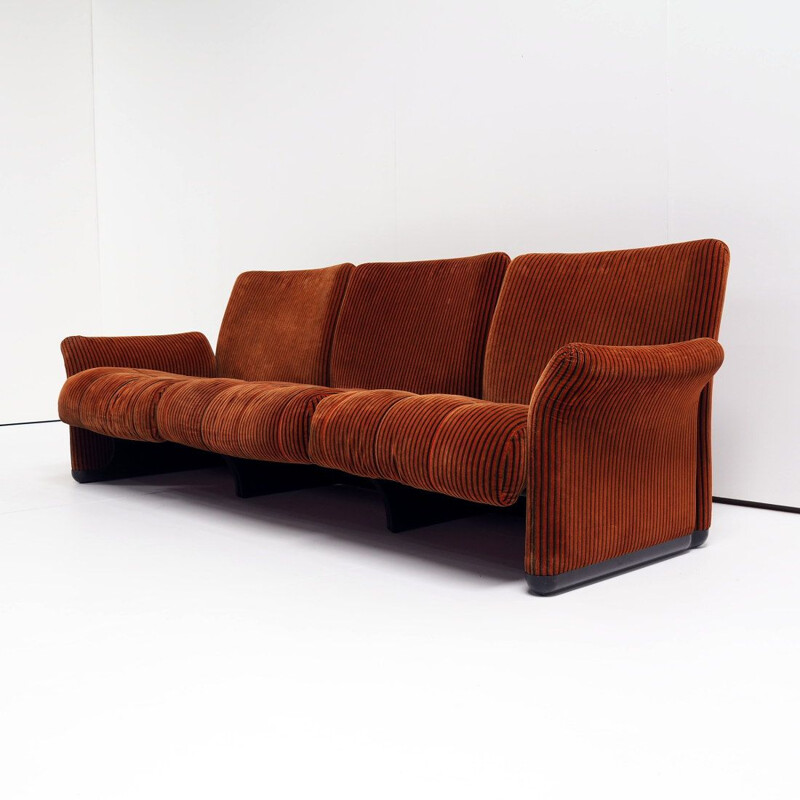 Vintage 3 seater sofa by Vico Magistretti 1973s