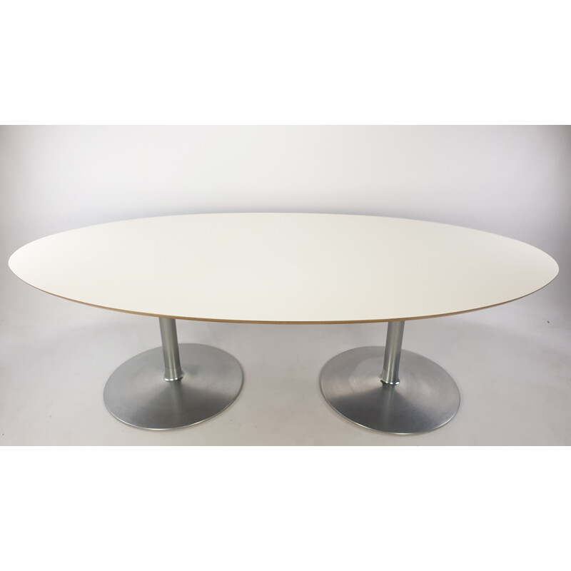 Vintage large tulip table by Pierre Paulin for Artifort 1980s