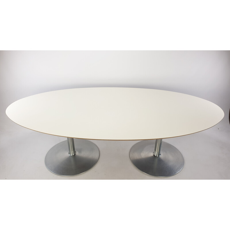 Vintage large tulip table by Pierre Paulin for Artifort 1980s