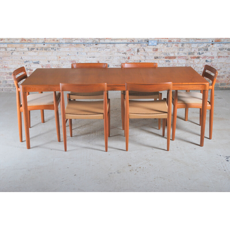 Set of 6 vintage teak chairs and table by H.W. Klein for Bramin 1970