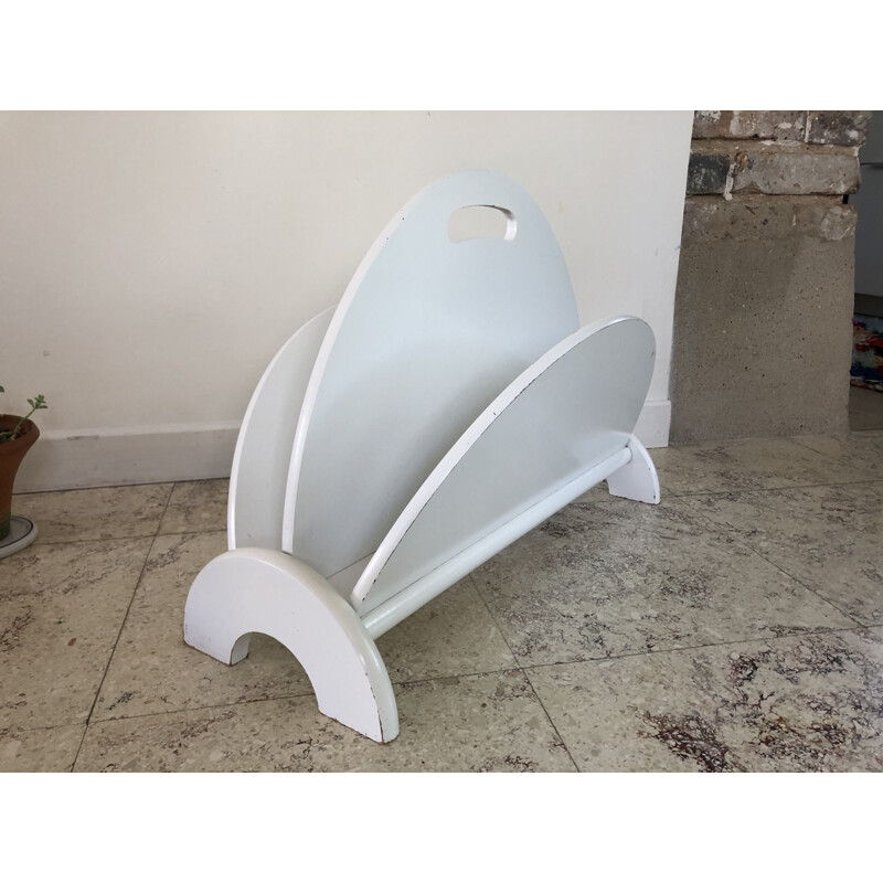 Vintage white magazine rack 1980s