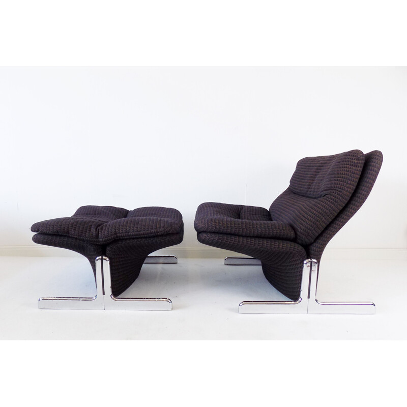 Vintage brown lounge chair with ottoman by Titina Ammanati and Giampiero Vitelli