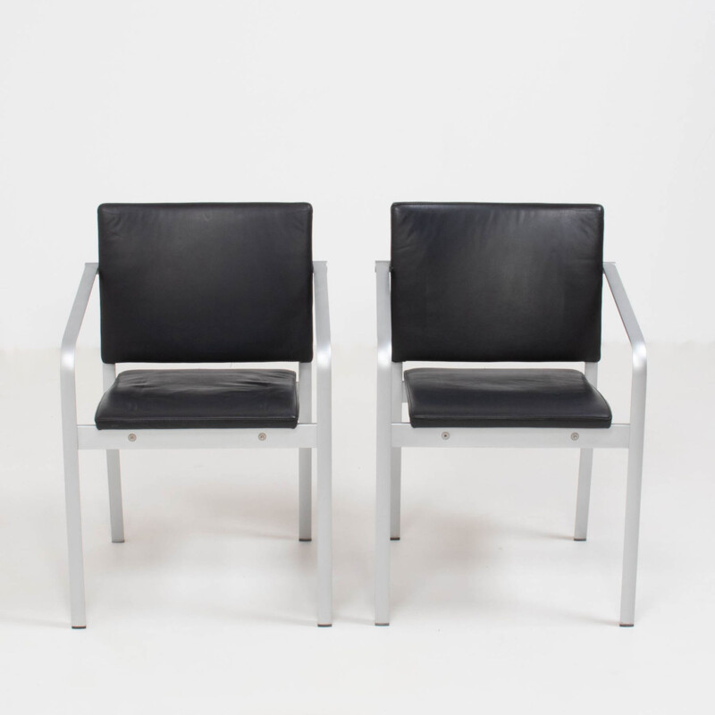 Pair of vintage chairs in black leather by Norman Foster for Thonet