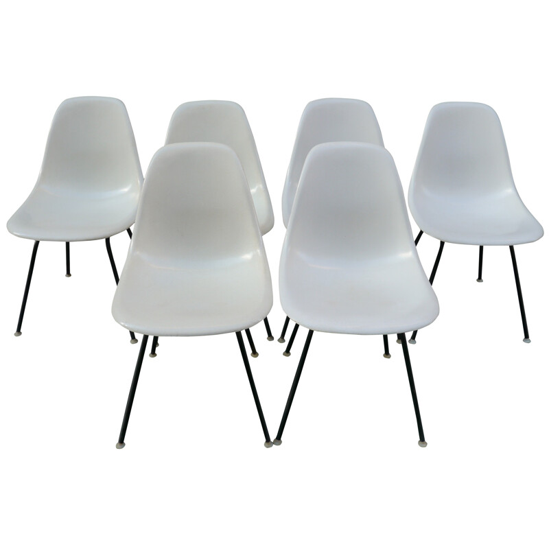 Suite of 6 "DCM" chairs, by Charles EAMES - 1970s