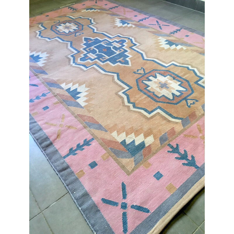 Vintage rug in pure cotton tightly woven